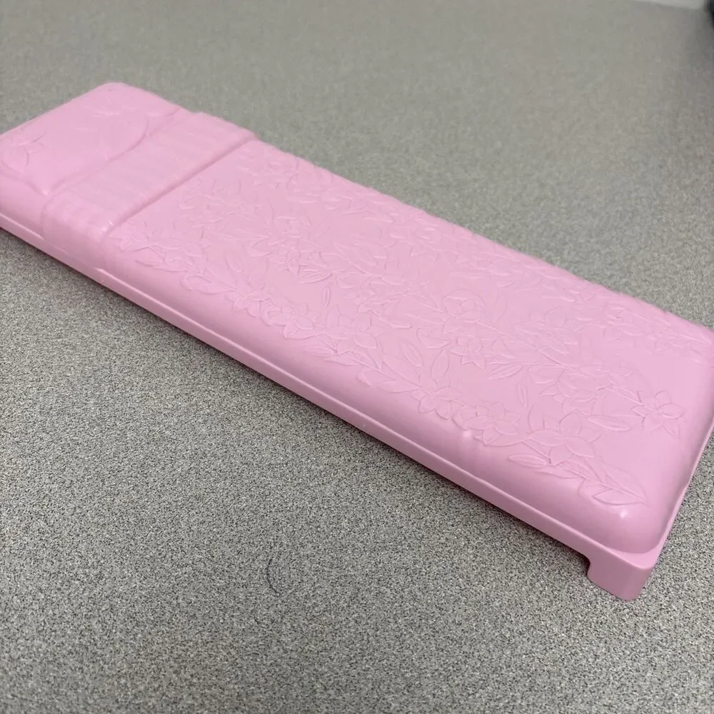 2021 Barbie Dream house Replacement Flat Pull -out  Pink Flower, Rug, Puppy